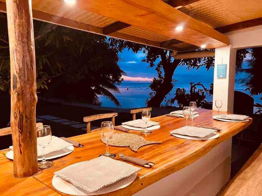 Bungalow Tiarii, Avec Acces Direct A Une Plage Privee Tevaitoa Esterno foto